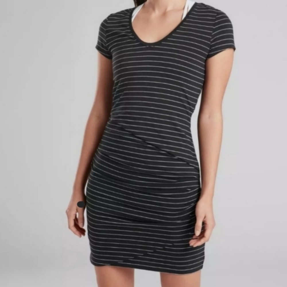 Athleta central striped rutched front dress